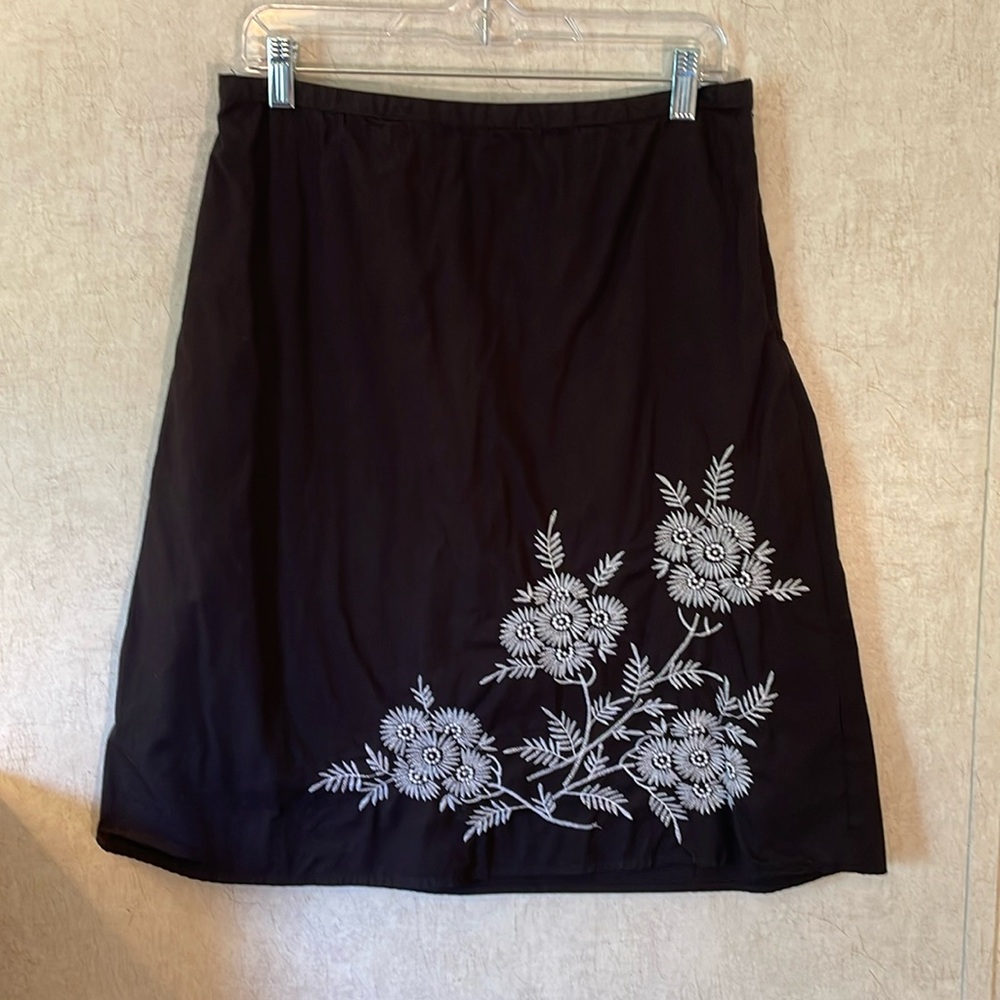 Classic elements black cotton skirt with cotton lining size medium